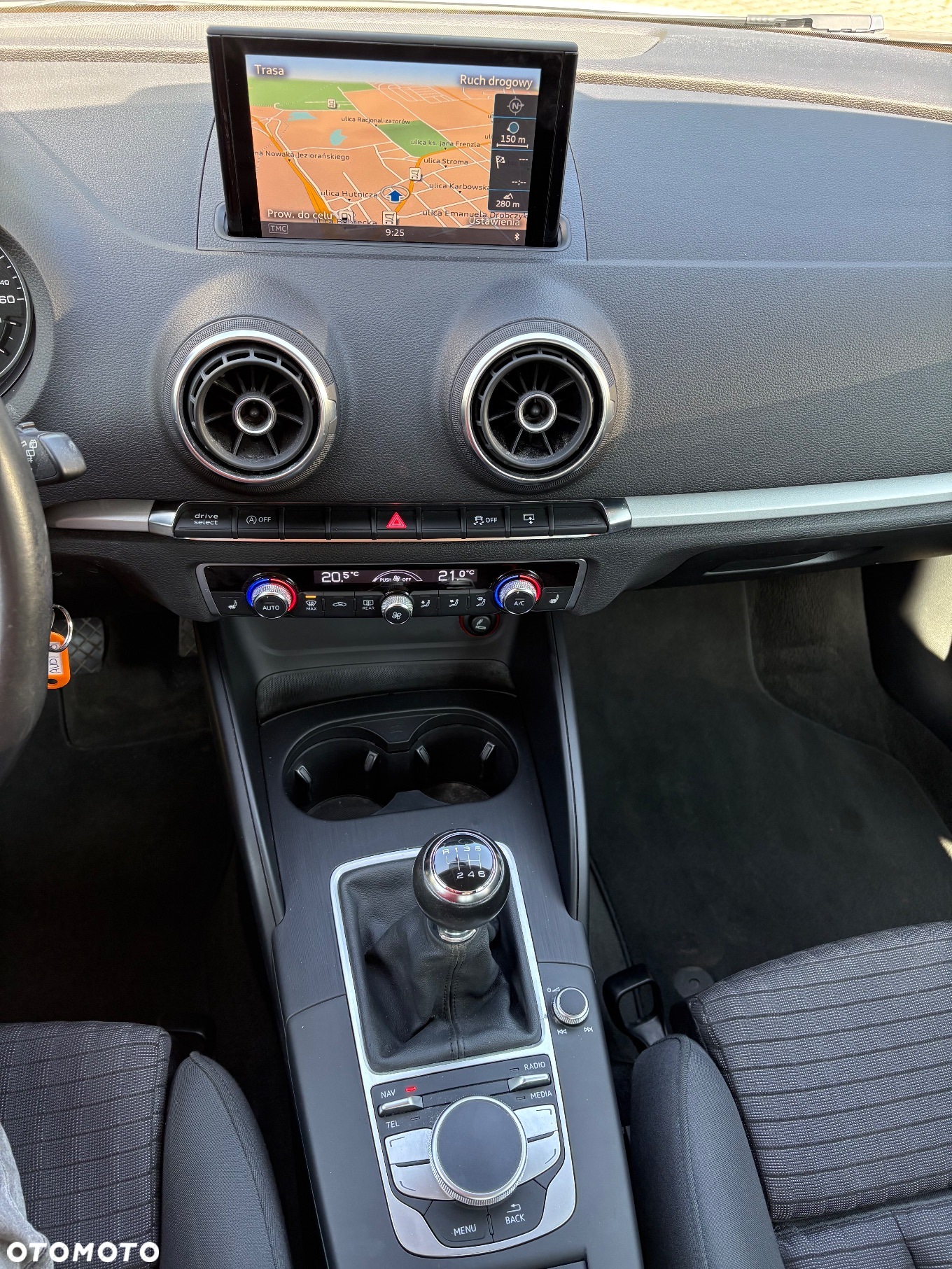 Audi A3 2.0 TDI Attraction - 9