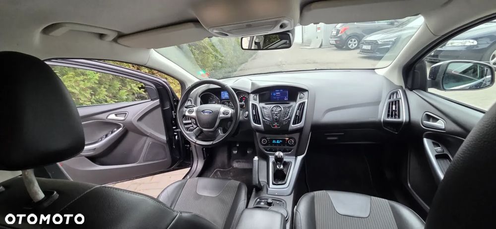Ford Focus SW 2.0 TDCi Titanium - 37