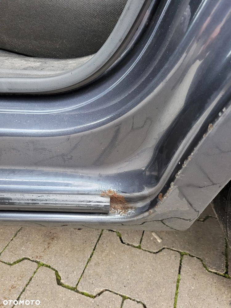 Ford Mondeo 1.8 TDCi Silver X - 25