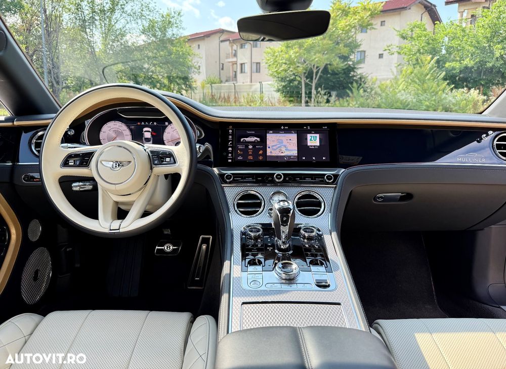 Bentley Continental V8 Mulliner - 15