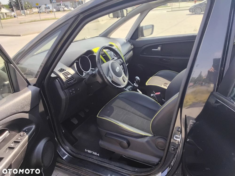 Kia Venga 1.4 L - 7