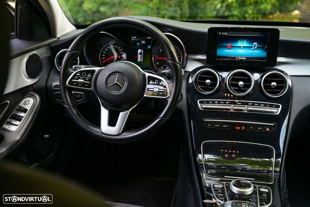 Mercedes-Benz C 200 - 31