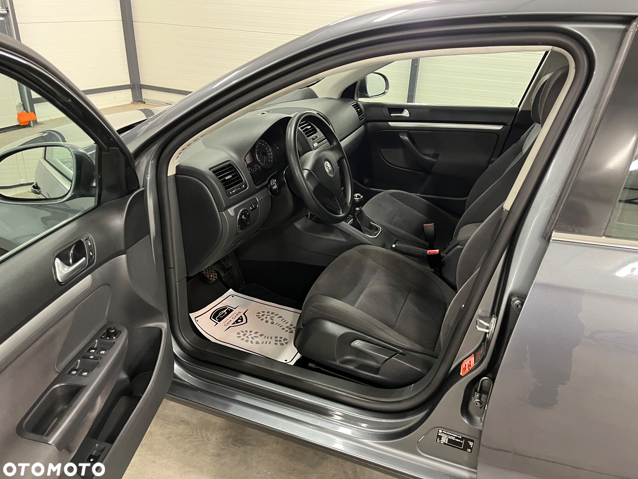 Volkswagen Jetta 1.9 TDI Comfortline - 13