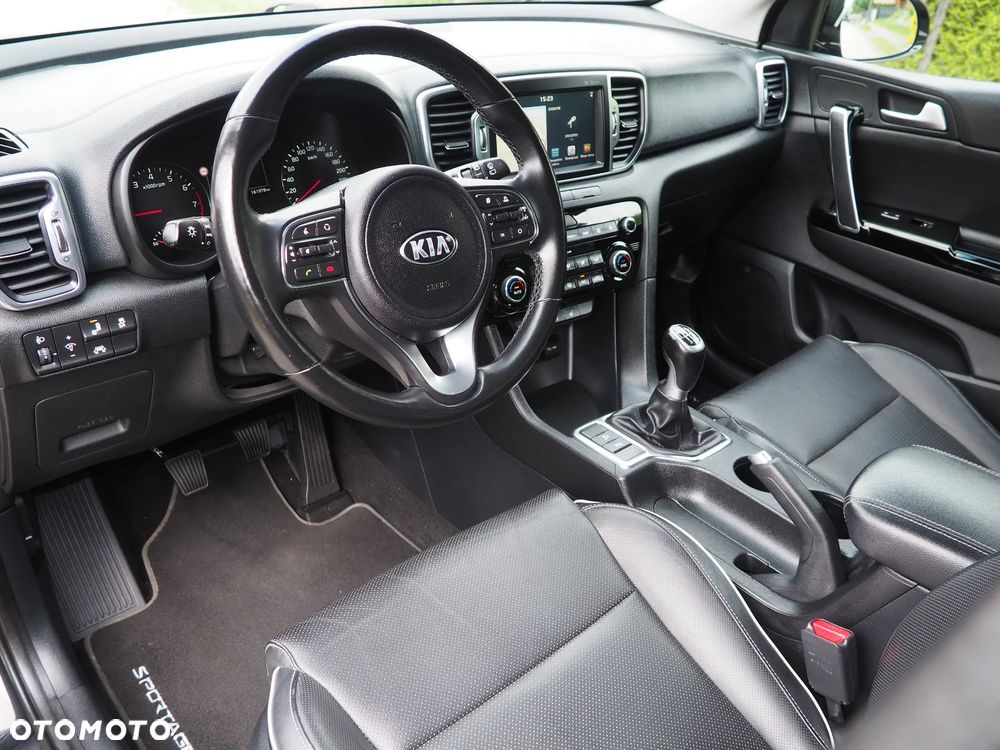 Kia Sportage 1.6 GDI L Business Line Plus 2WD - 27