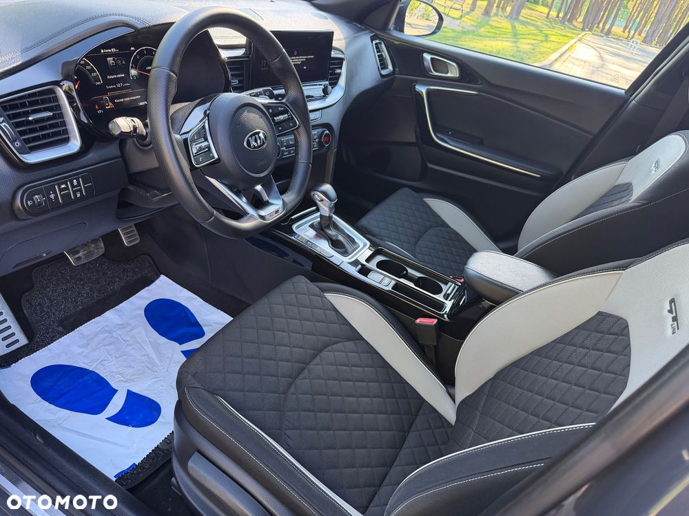 Kia ProCeed 1.5 T-GDI DCT7 OPF GT LINE - 16
