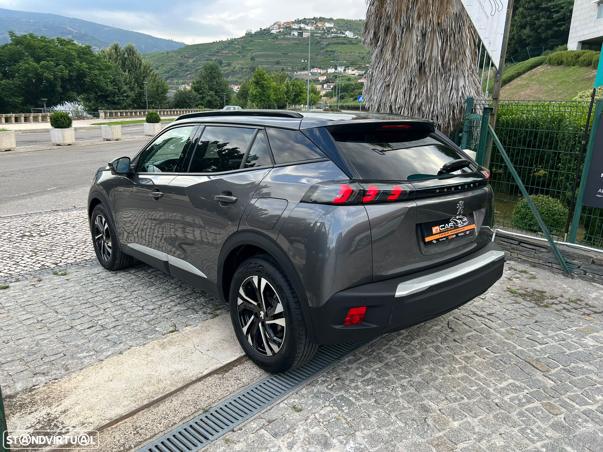 Peugeot 2008 - 6