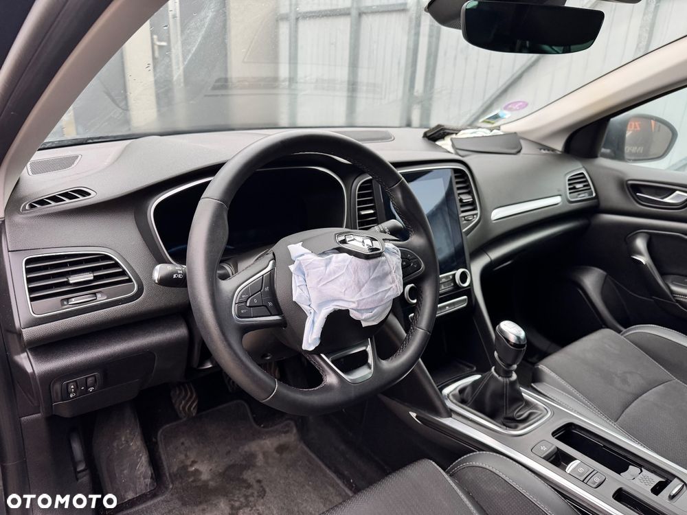 Renault Megane 1.3 TCe FAP Limited - 9