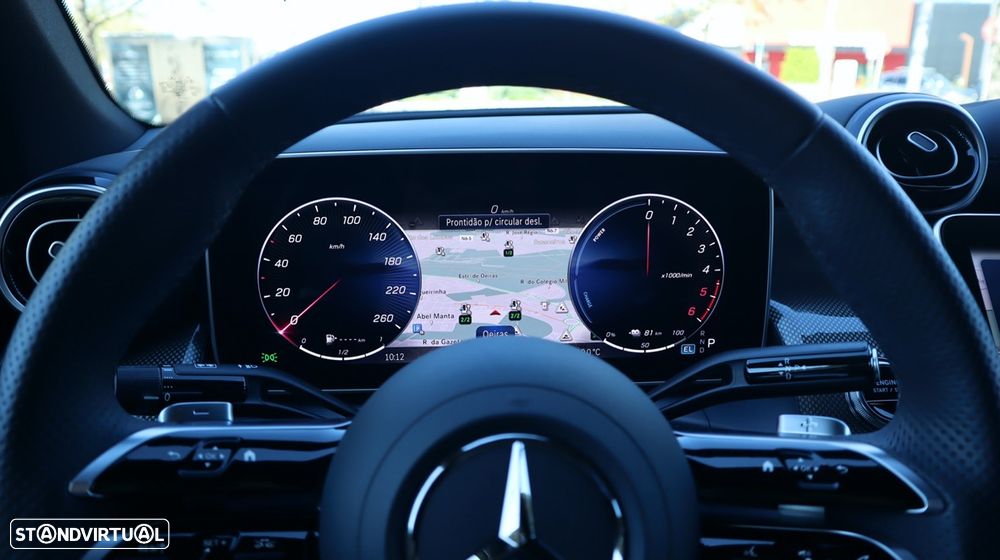 Mercedes-Benz GLC 300 de Coupe 4Matic - 32