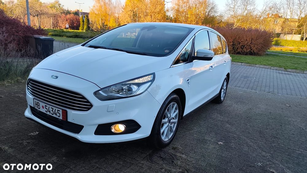 Ford S-Max 2.0 EcoBlue Titanium - 39