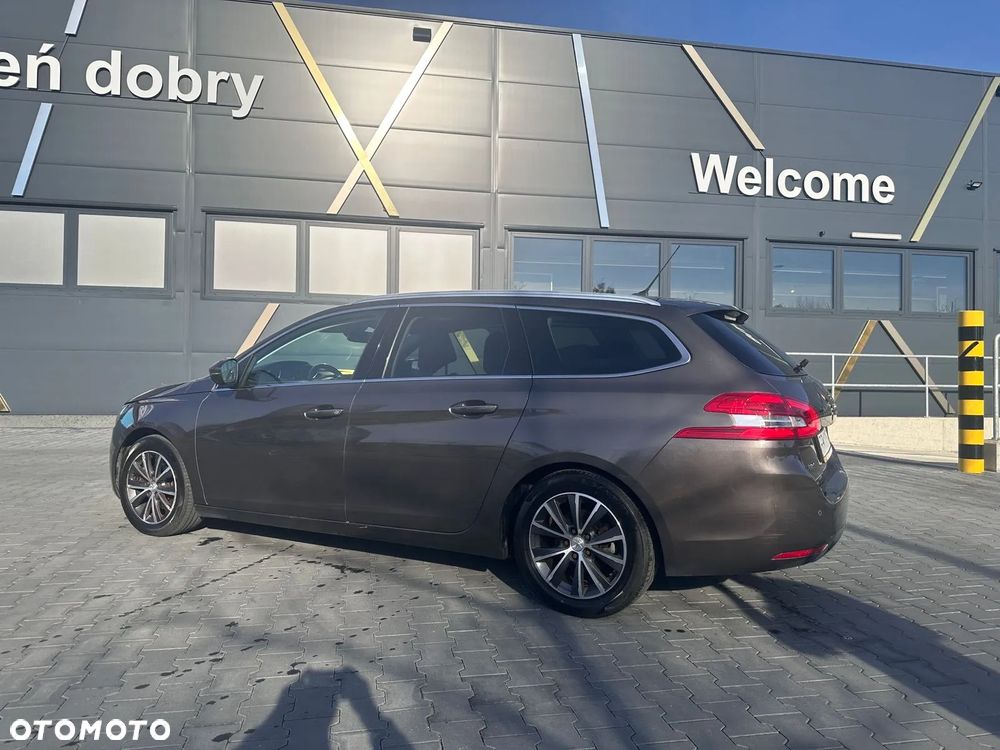 Peugeot 308 - 13