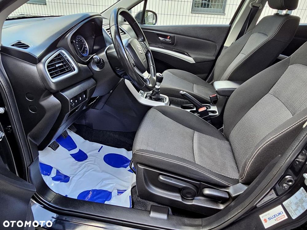 Suzuki SX4 S-Cross 1.6 DDiS Comfort - 23