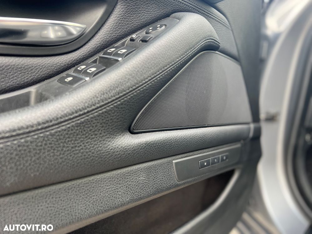 BMW Seria 5 535d xDrive AT - 12