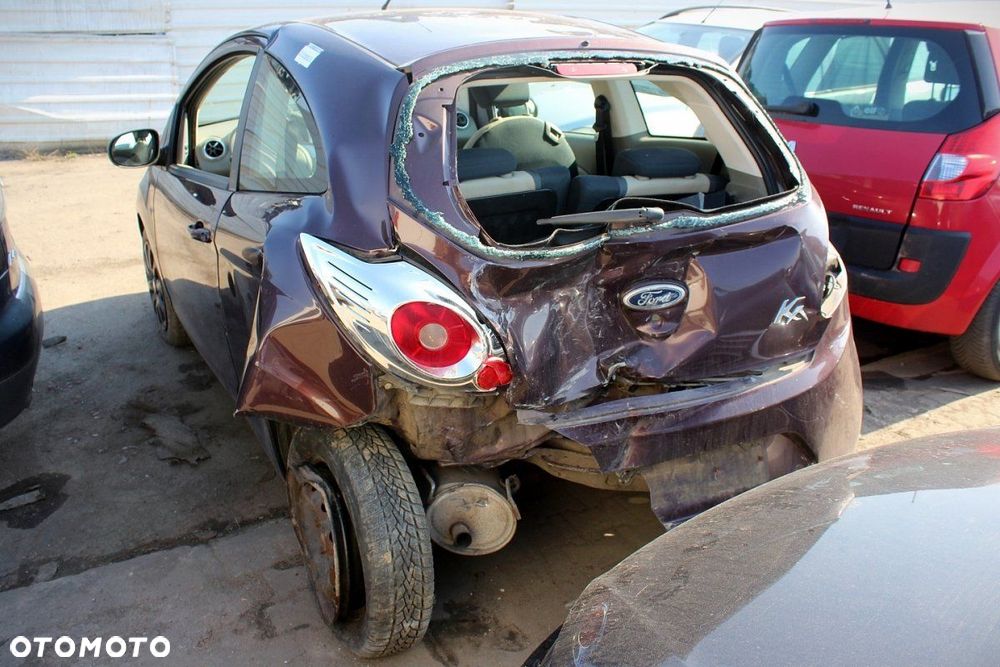 Ford KA 2009 1.2i HB3D (MASKA, ZDERZAK, LAMPA, BŁOTNIK, DRZWI, SZYBA, FOTEL) - 4