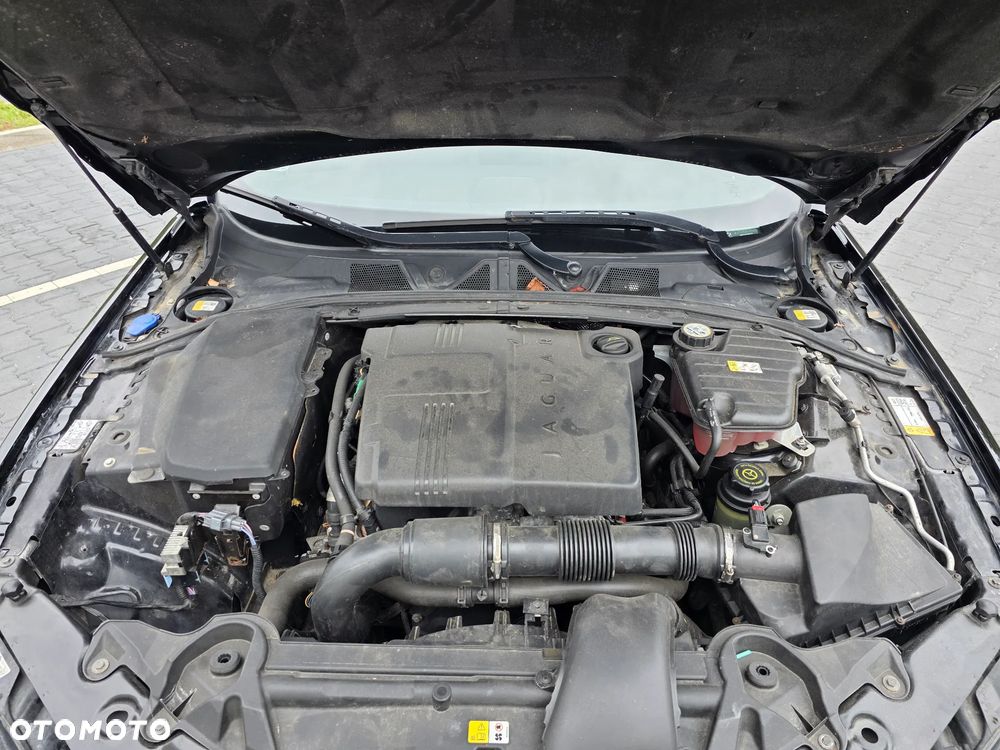 Jaguar XF 2.2 - 39