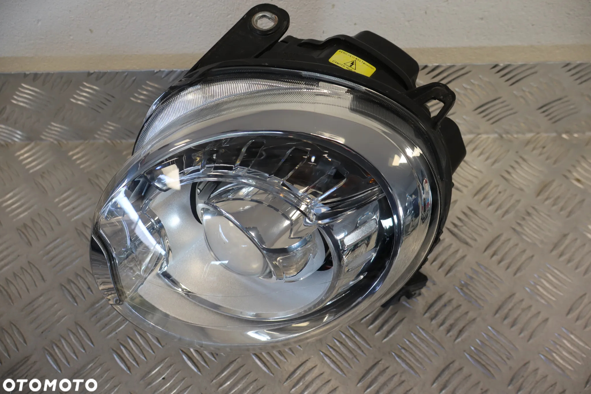 LAMPA PRZEDNIA PRZÓD PRAWA LEWA FIAT 500 XENON 2007-2015 - 8