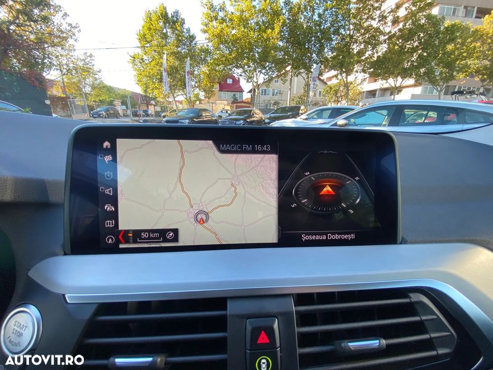 BMW X4 xDrive20d xLine - 16