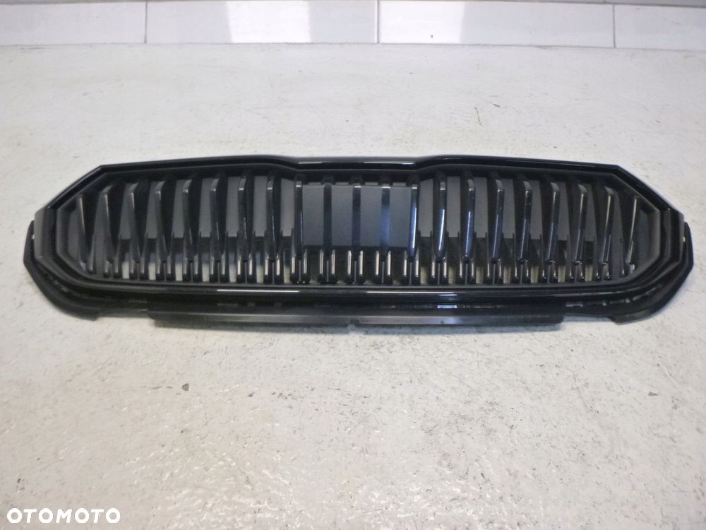 SKODA FABIA IV 4 6VA GRILL ATRAPA CHŁODNICY MIEJSCE NA RADAR KRATKA CZARNY ORYGINAŁ - 4