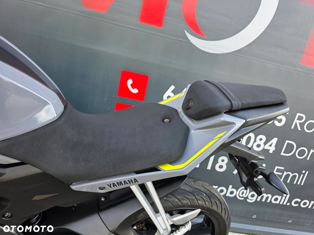 Yamaha MT - 8