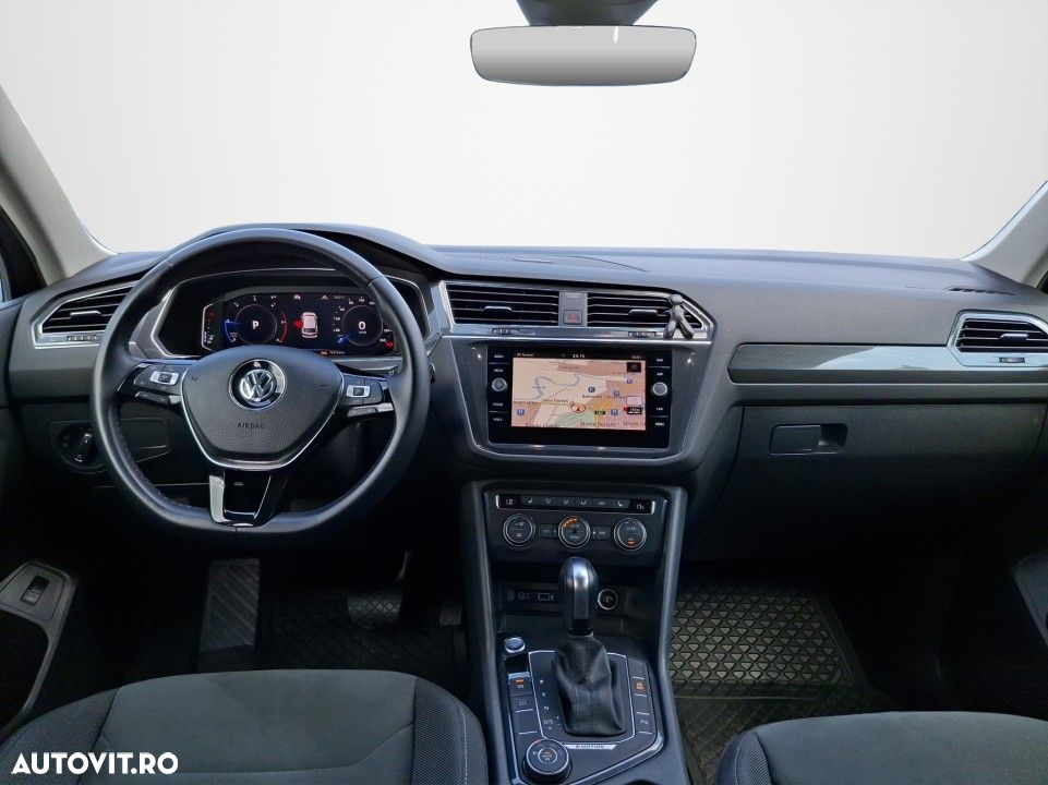 Volkswagen Tiguan - 14