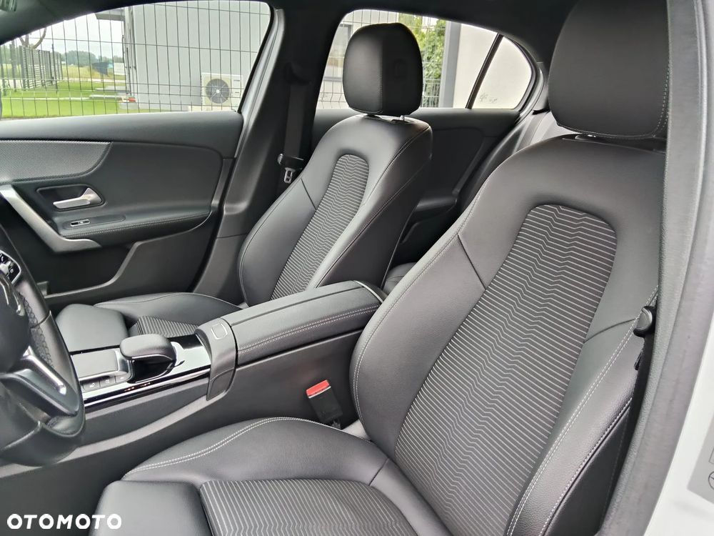 Mercedes-Benz Klasa A 200 Progressive 7G-DCT - 10