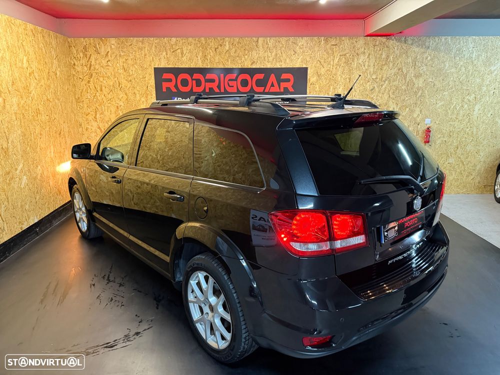 Fiat Freemont 2.0 M-Jet Urban - 4