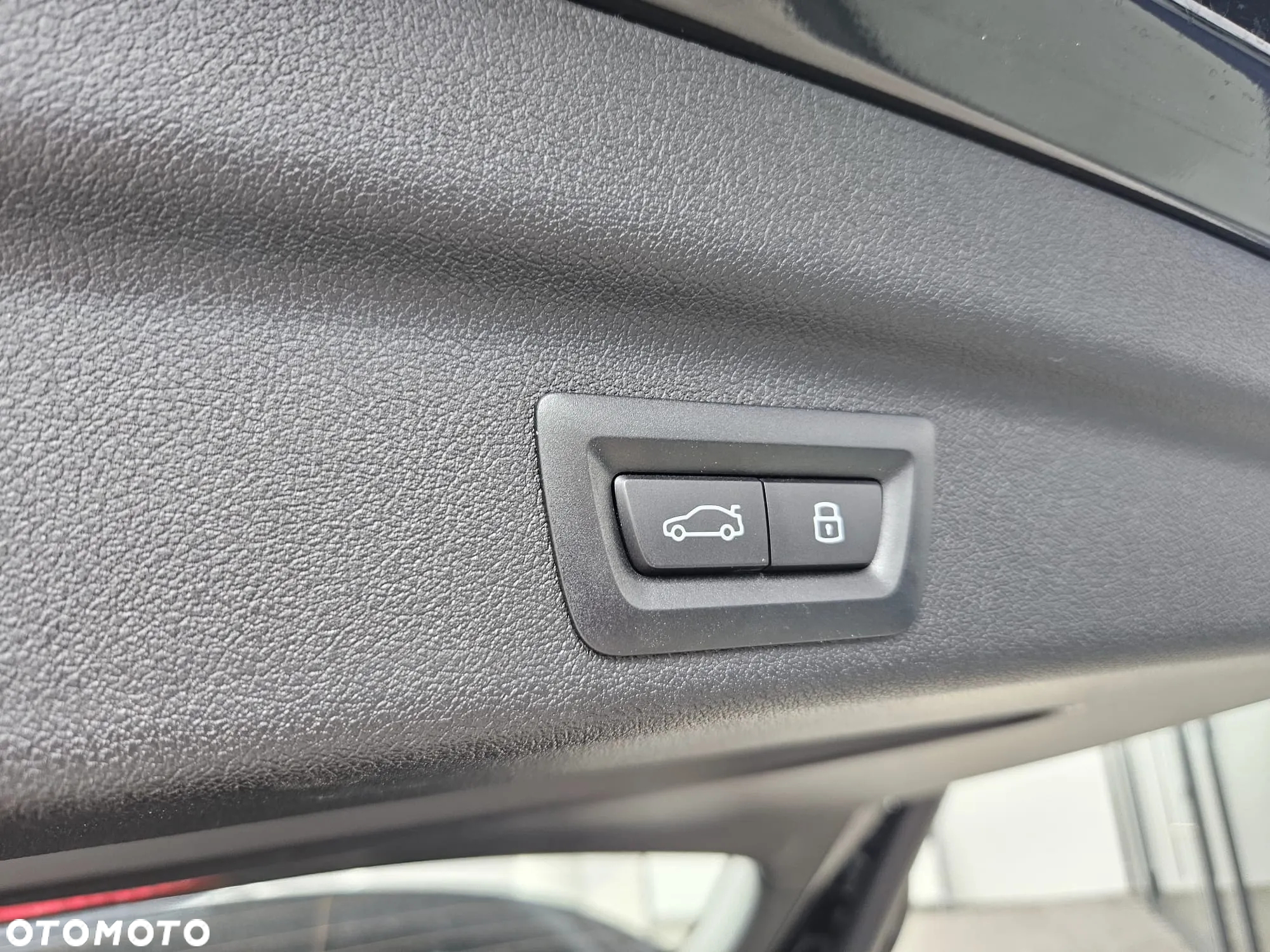 BMW Seria 2 220i Active Tourer - 22
