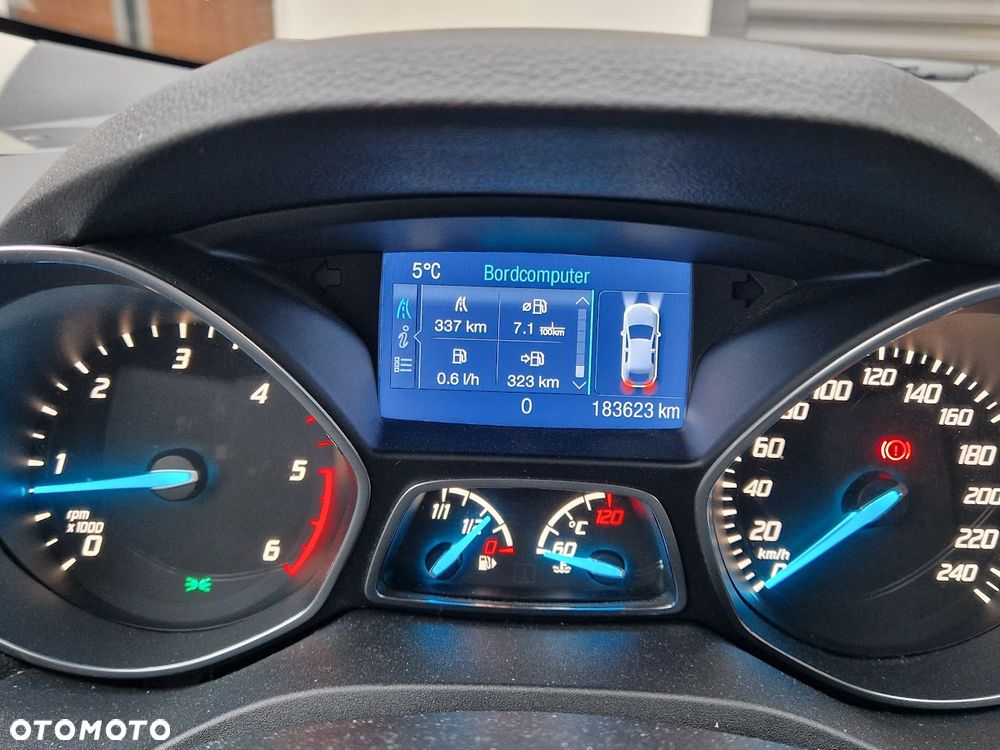 Ford Kuga 2.0 TDCi 4WD Titanium - 12