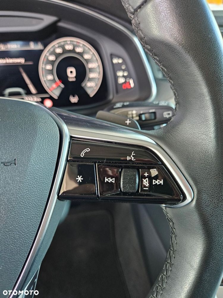 Audi A6 Avant - 16