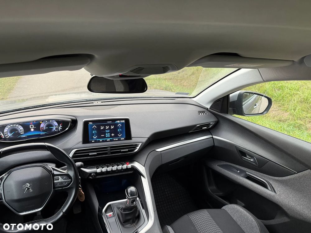 Peugeot 5008 1.5 BlueHDI Active S&S - 11