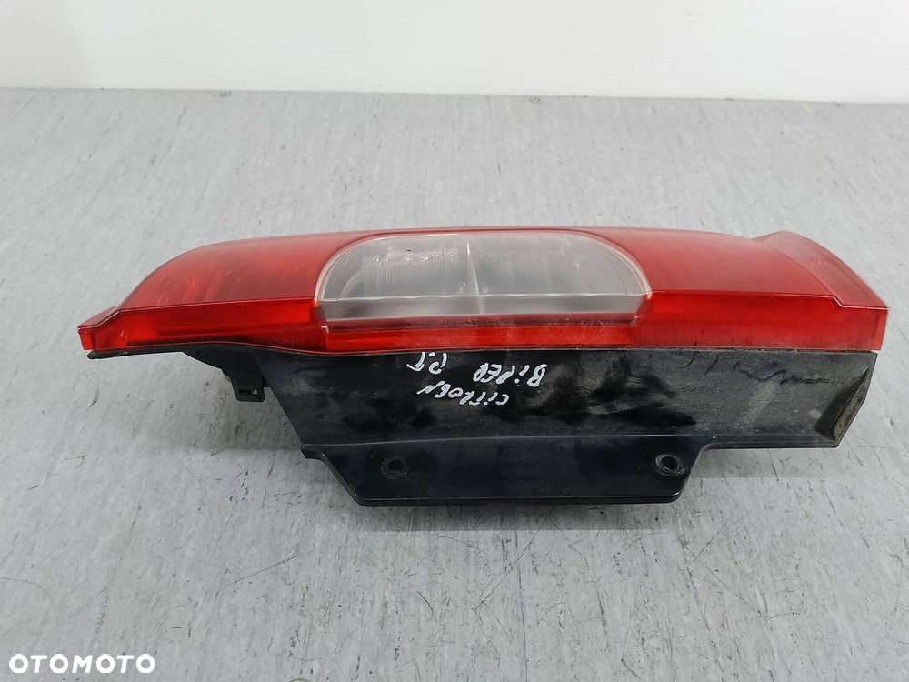 LAMPA TYLNA PRAWA PEUGEOT BIPPER 11-B829 - 5