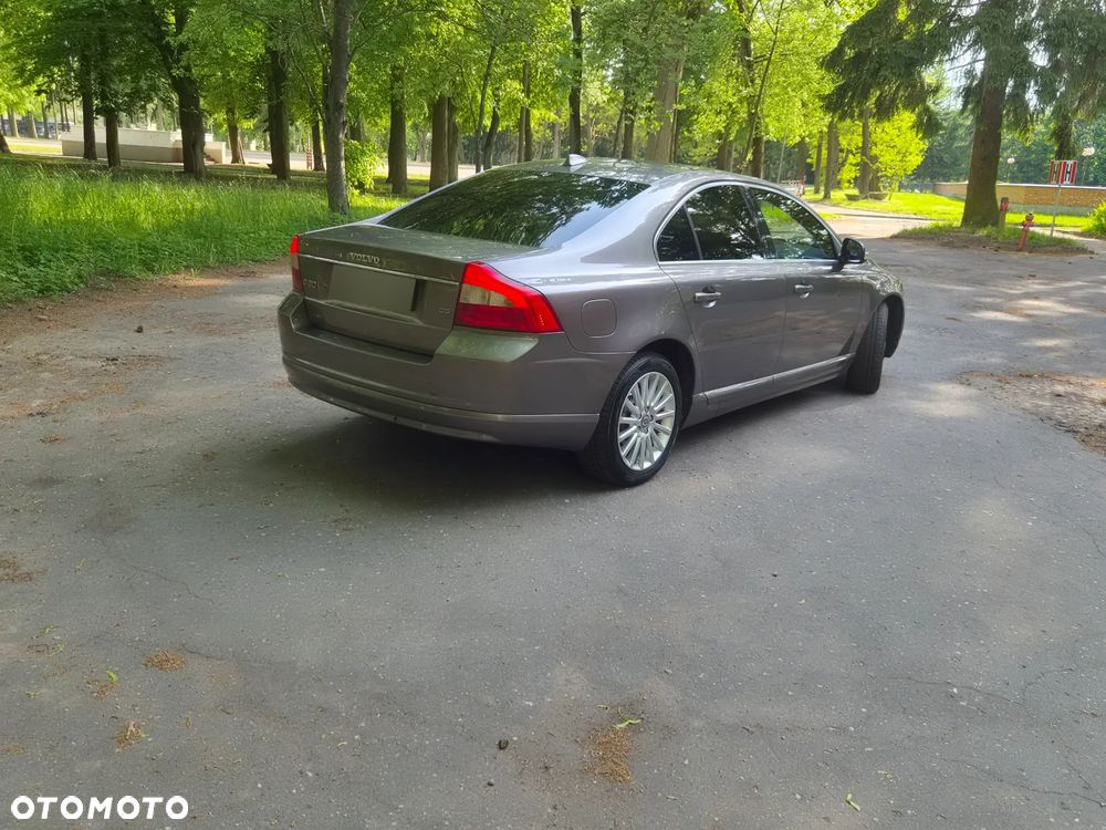 Volvo S80 D5 Momentum - 9