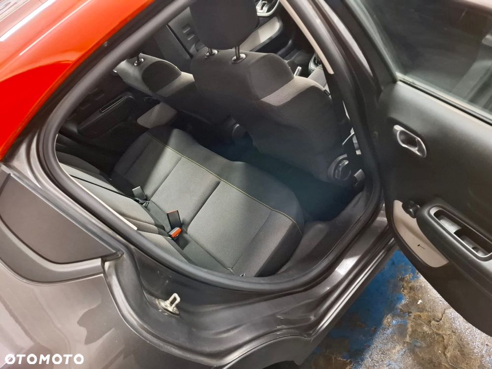 Citroën C3 1.2 PureTech GPF Shine - 10