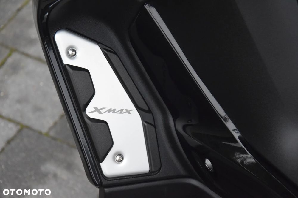 Yamaha X-max - 13
