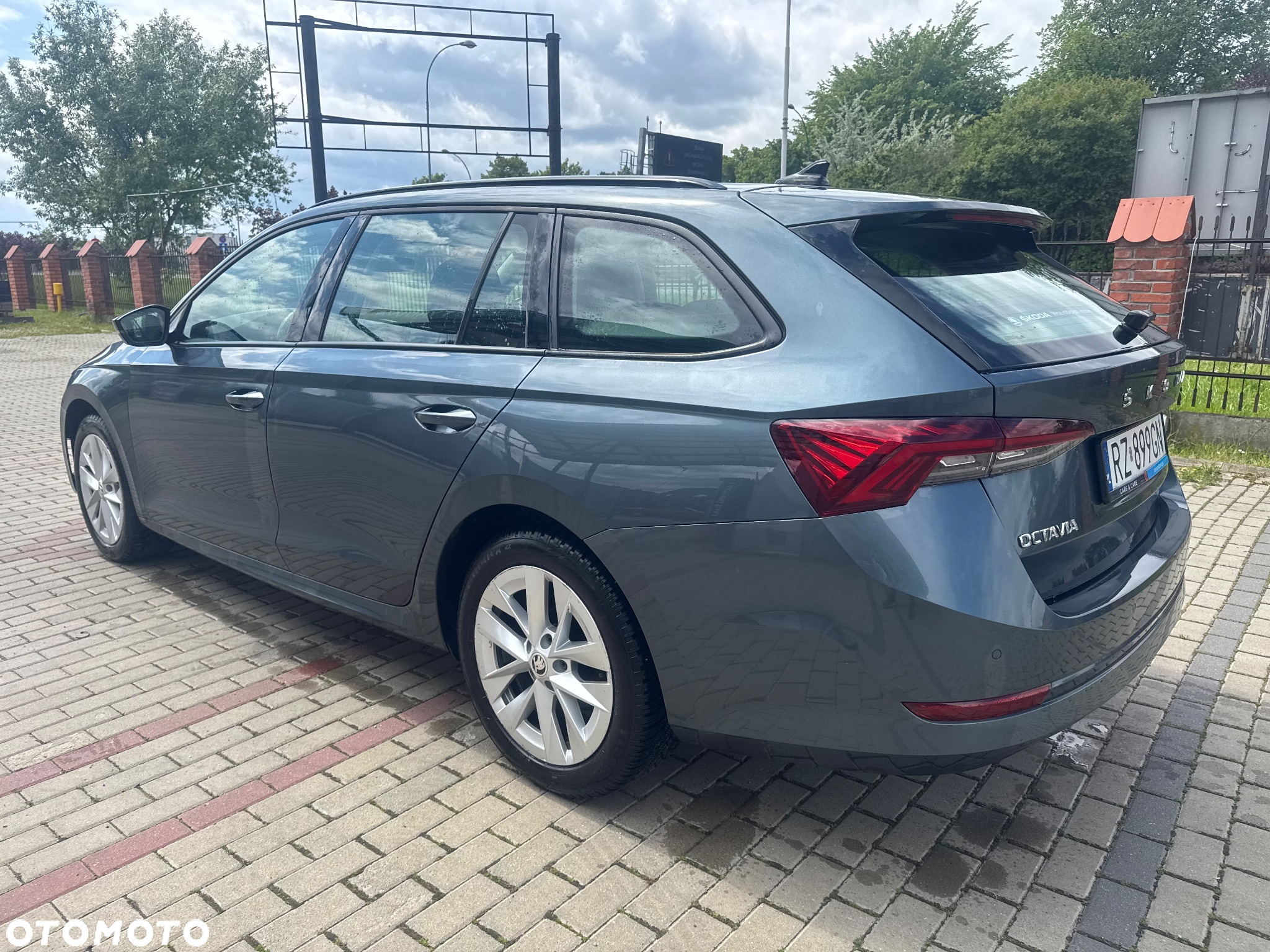 Skoda Octavia 2.0 TDI Style DSG - 12