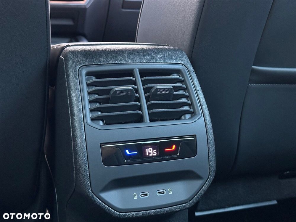 Cupra Formentor 1.5 TSI DSG - 34