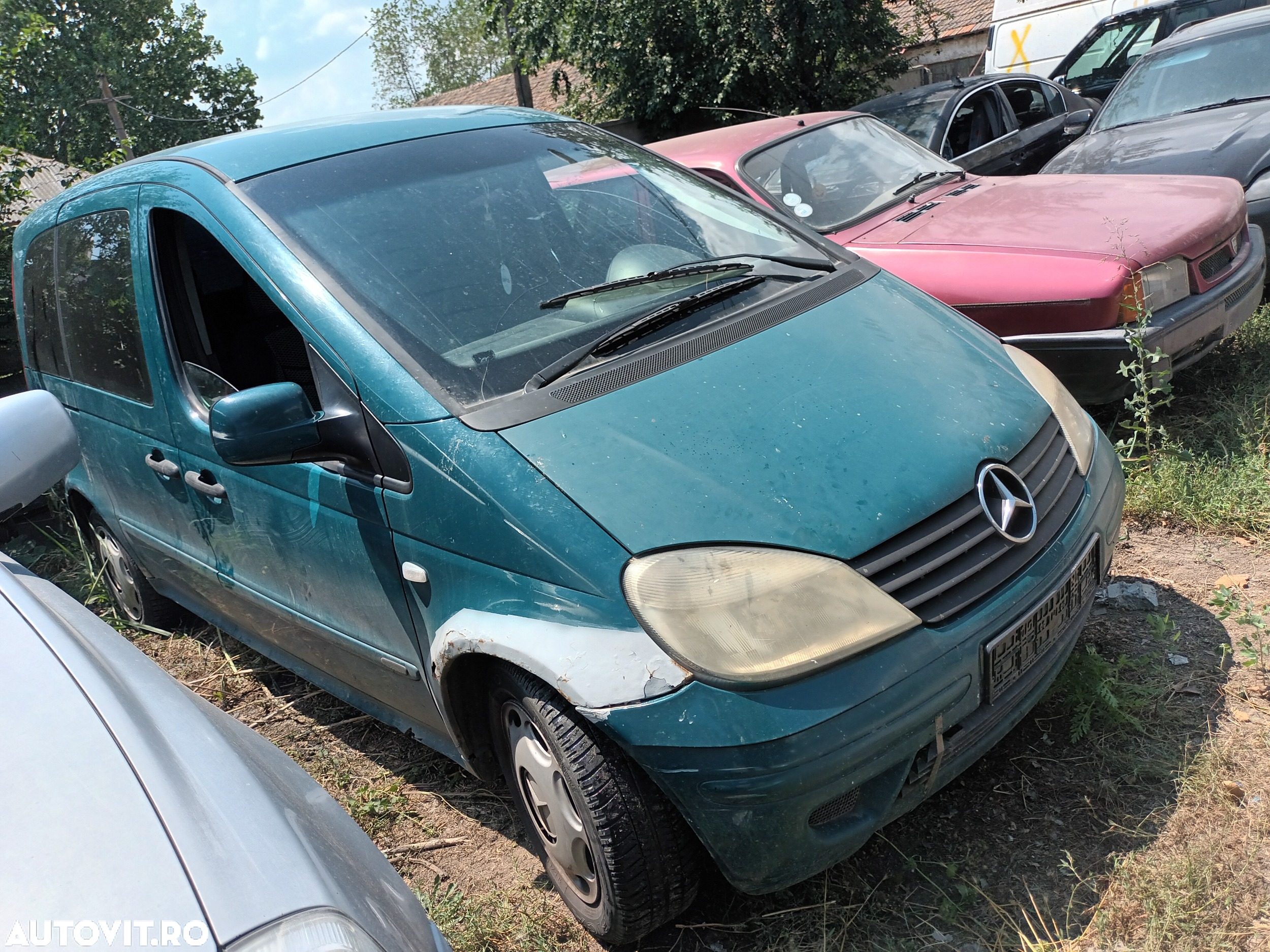 Dezmembrari  Mercedes-Benz VANEO (414)  2002  > 2005 1.7 CDI (414.700 - 3