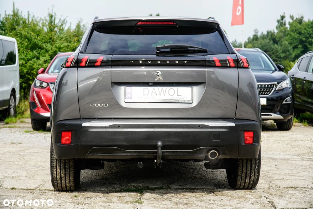 Peugeot 2008 BlueHDi 130 EAT8 Allure Pack - 14