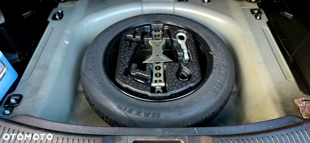 Suzuki SX4 S-Cross 1.6 Premium 4WD - 17