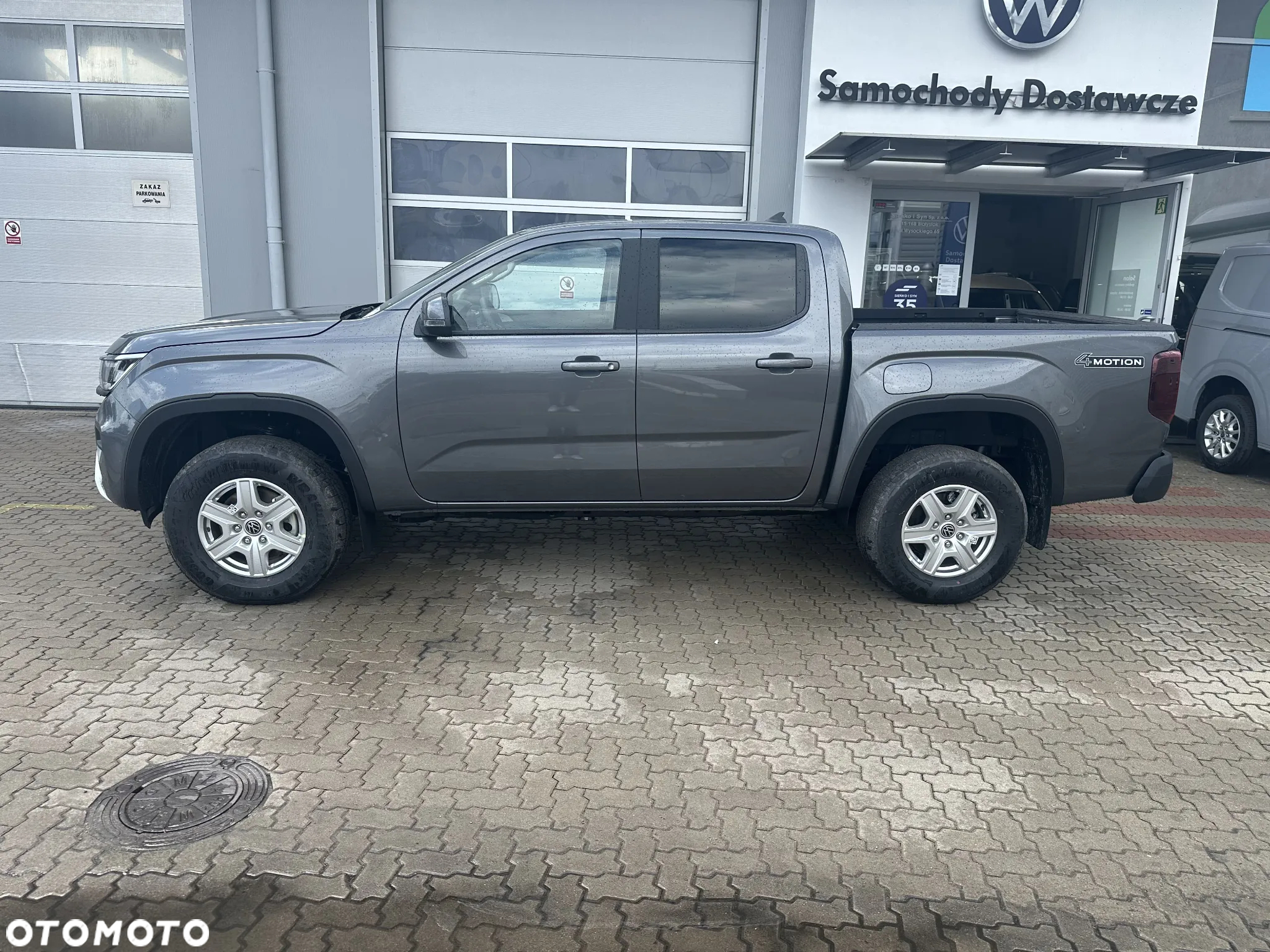 Volkswagen Amarok 2.0 TDI 4Mot Life - 2