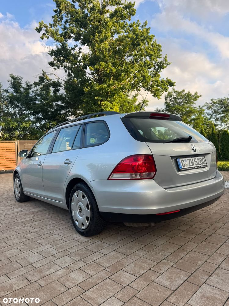 Volkswagen Golf 1.9 TDI DPF Comfortline - 8