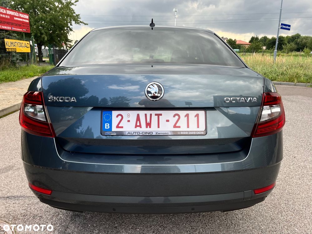 Skoda Octavia 1.6 TDI Soleil - 9