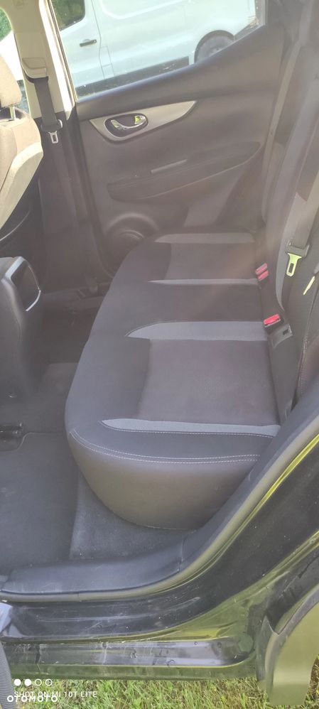 Nissan Qashqai - 14