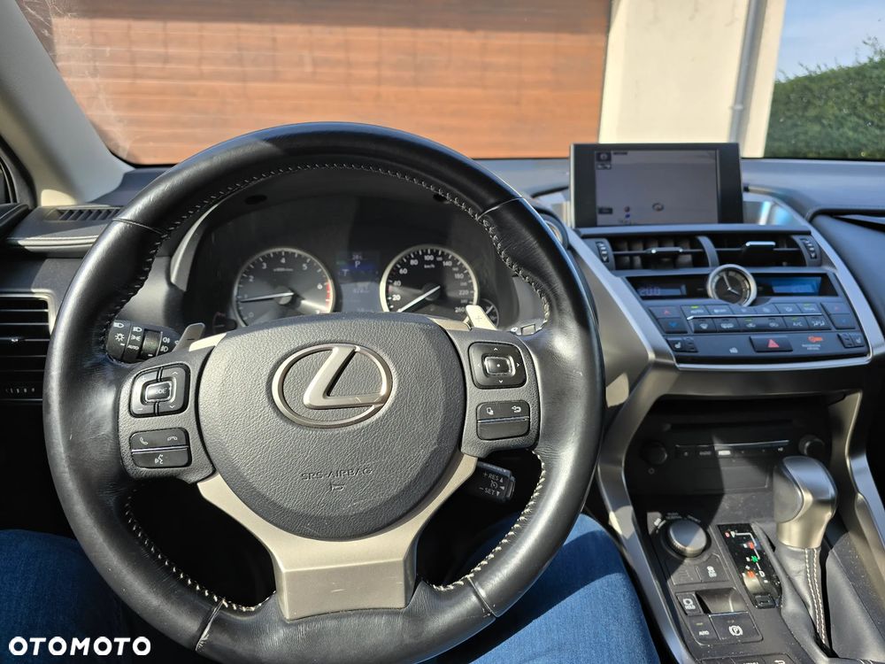 Lexus NX 200t Elite AWD - 9