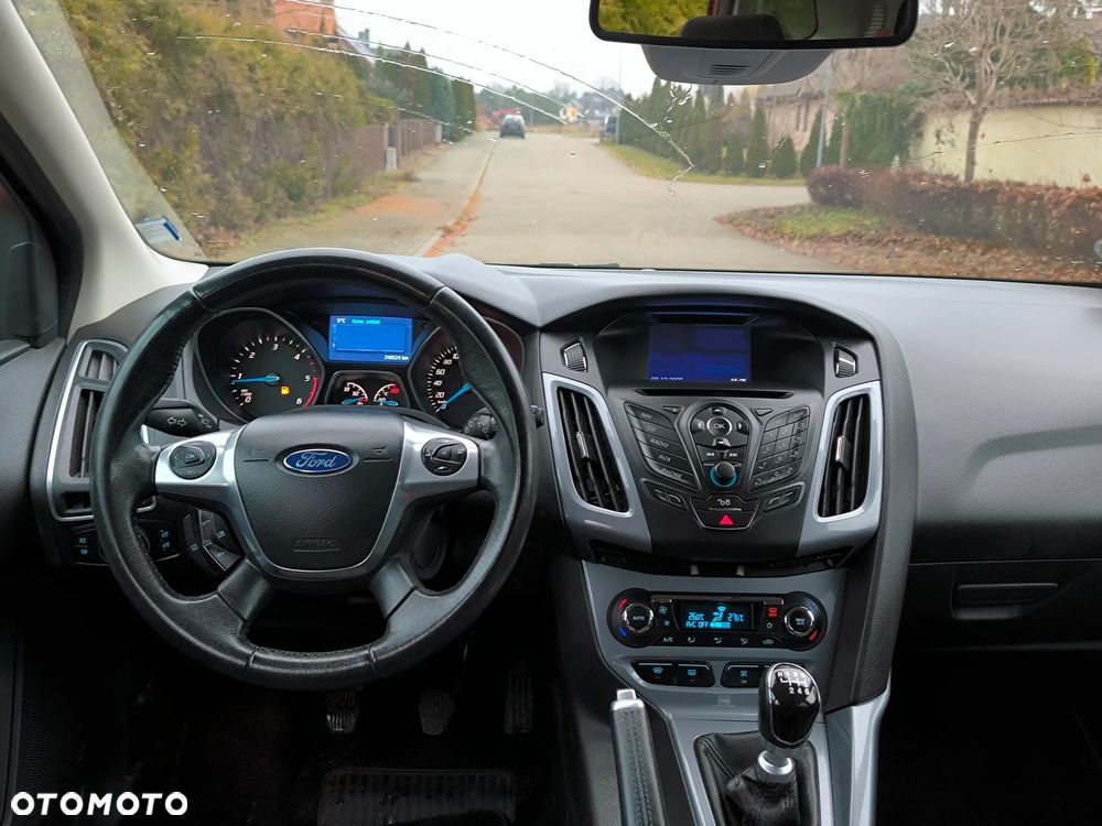 Ford Focus 2.0 TDCi DPF Titanium - 3