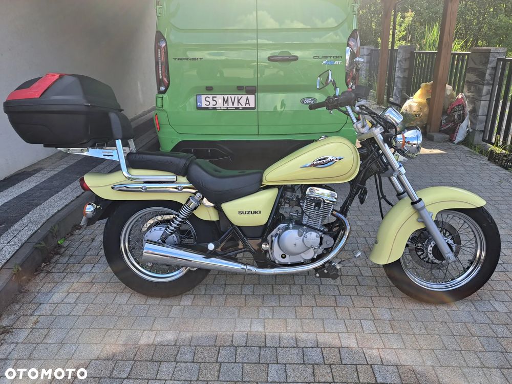 Suzuki Marauder - 20
