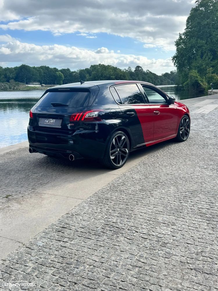 Peugeot 308 1.6 e-THP GTi - 10