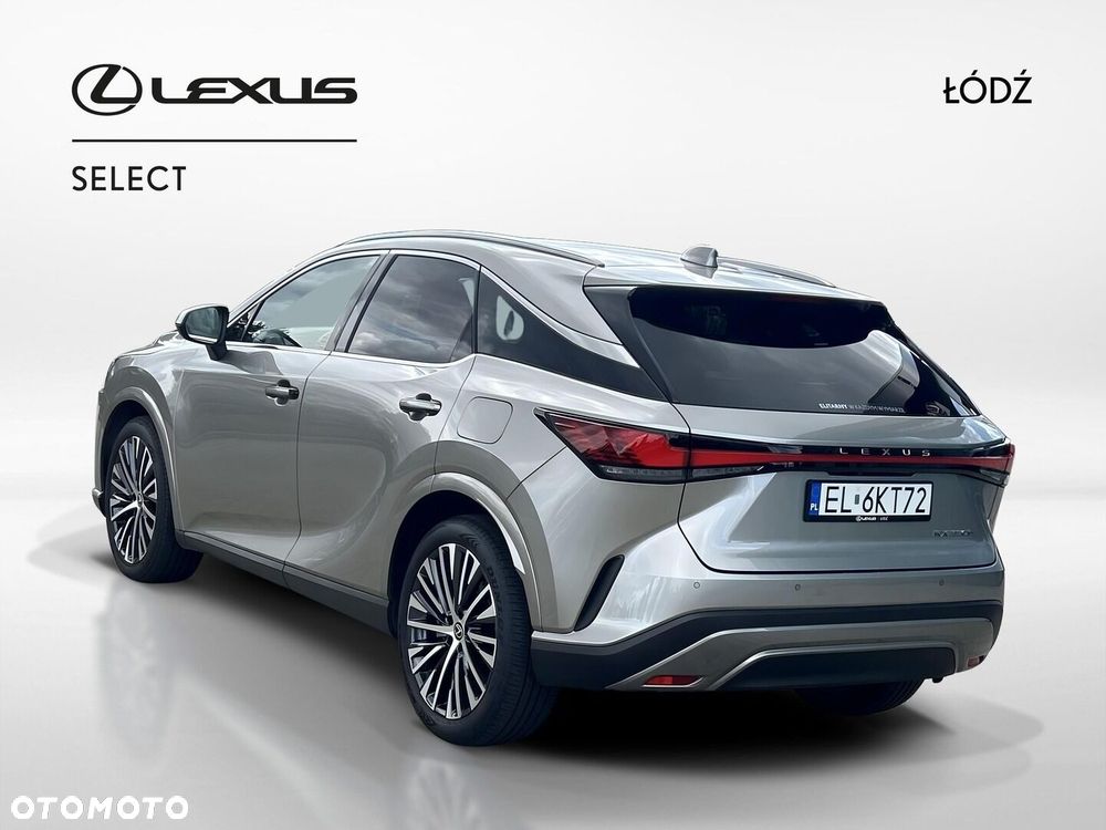 Lexus RX - 4