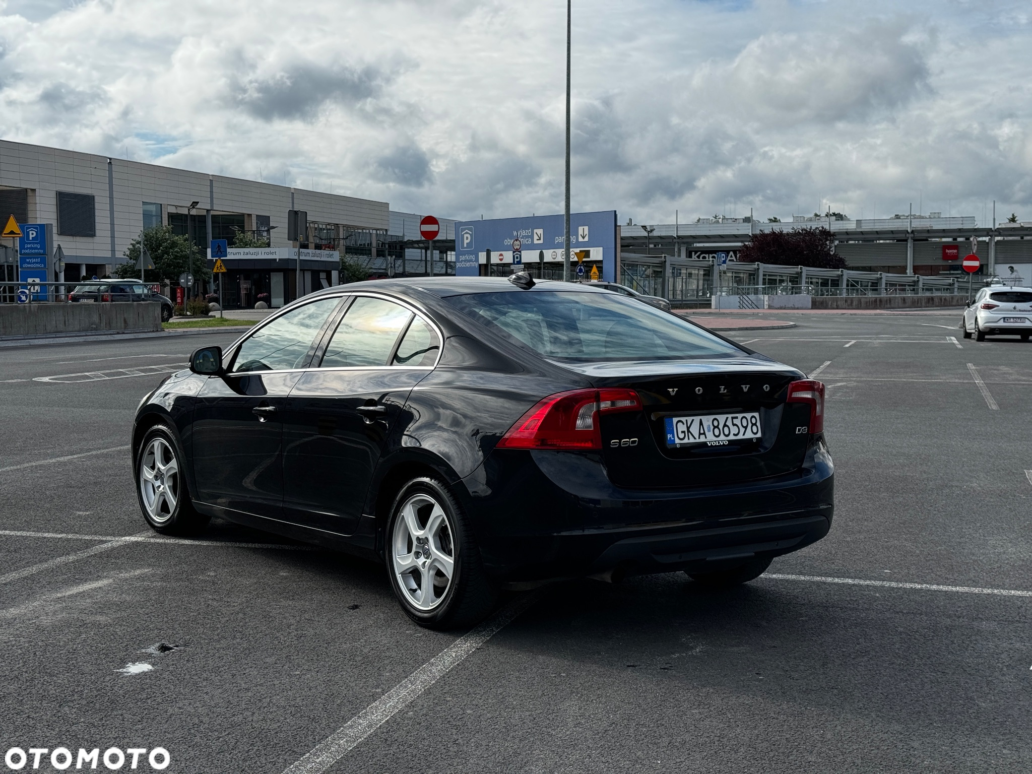 Volvo S60 D3 Momentum - 16