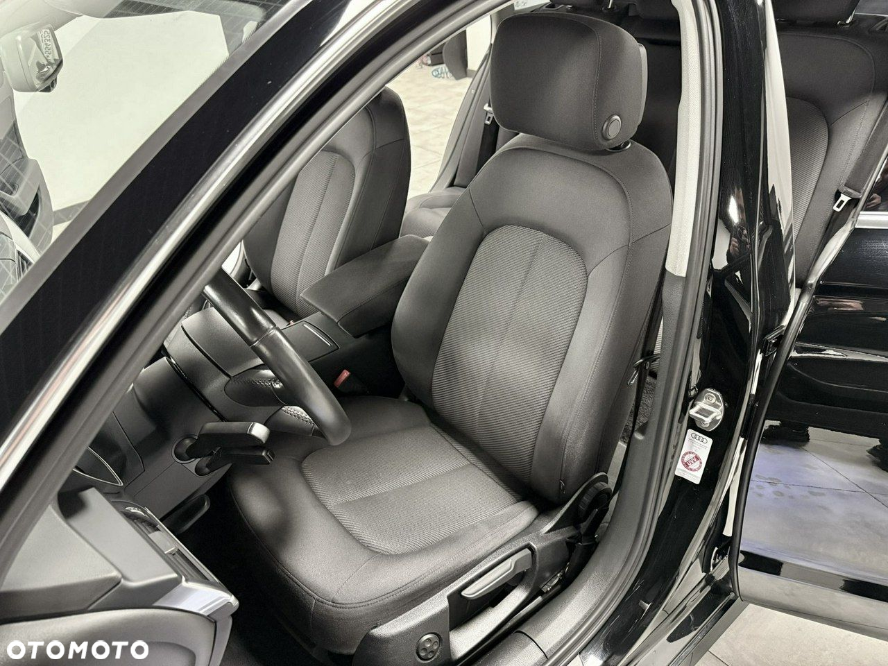 Audi A6 Avant 2.0 TDI Ultra S tronic - 16