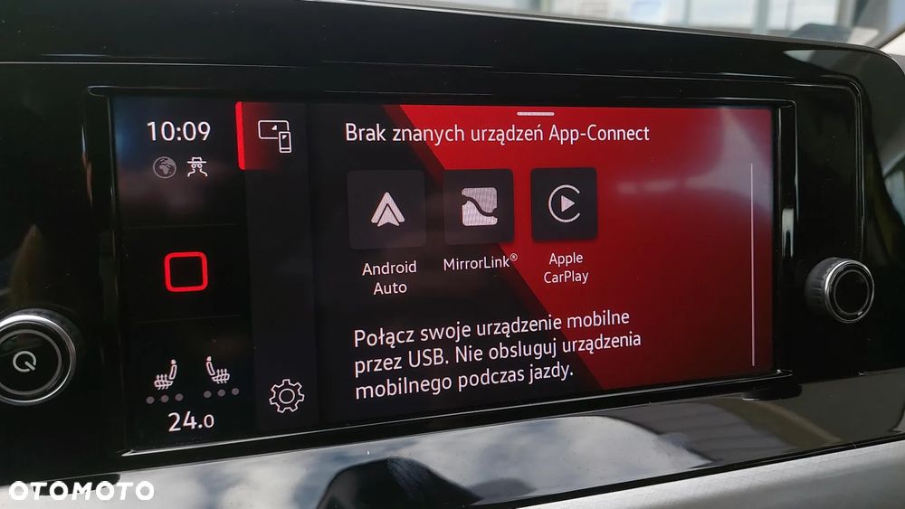 Volkswagen Golf VIII 1.5 TSI EVO Life - 30